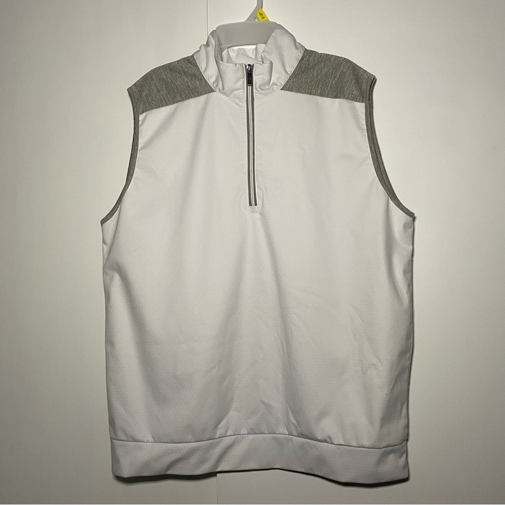 Antigua Golf Fashion Vest White Gray Size XL. Label #A1